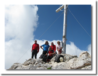 Gasilska na vrhu Skrlatice